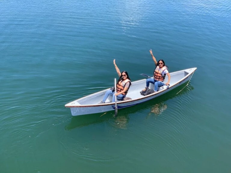 Kayaks en el Lago Titicaca